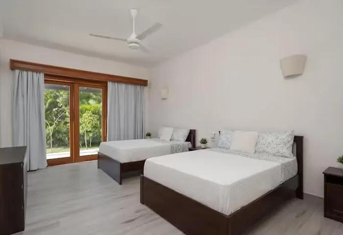 One-Bedroom Villa